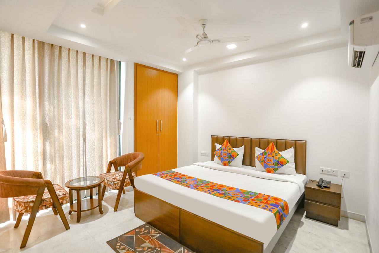 Fabexpress Aerosky Deluxe - Nr Yashobhoomi Convention Centre Hotel Delhi  Exterior photo