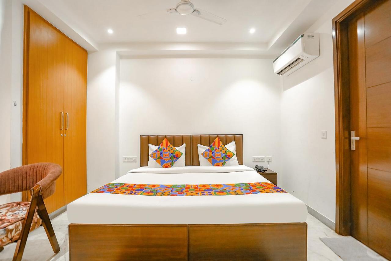 Fabexpress Aerosky Deluxe - Nr Yashobhoomi Convention Centre Hotel Delhi  Exterior photo