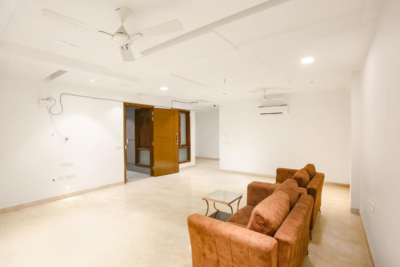 Fabexpress Aerosky Deluxe - Nr Yashobhoomi Convention Centre Hotel Delhi  Exterior photo